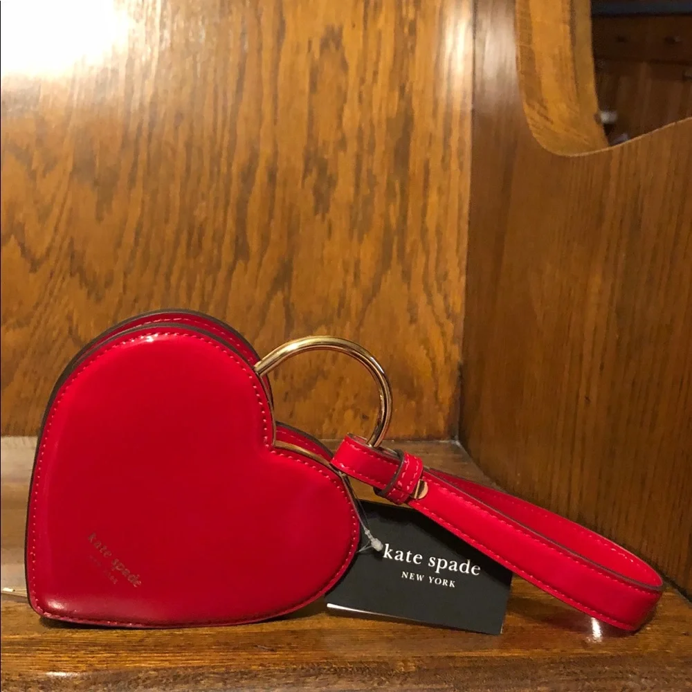 NWT-Kate Spade-Key To My Heart❤️Wristlet-Cherry Rouge-Patent Leather-$128